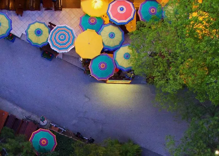 Al Bosco Кемпінг Градо